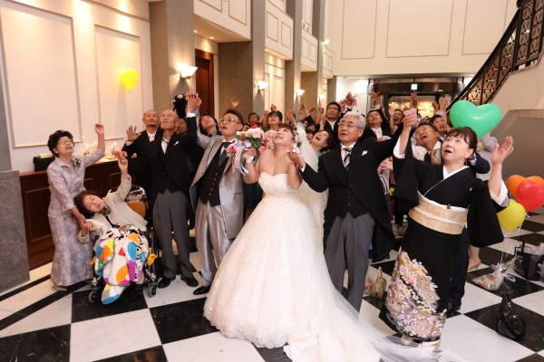 結婚式で 撒き デュオだからこそ老若男女が楽しめる アットホームな演出とは スタッフブログ 公式 ブライダルステージデュオ グランシャリオ 新潟県新潟市の 結婚式 結婚式場 結婚式で 撒き デュオだからこそ老若男女が楽しめる アットホームな演出とは スタッフブログ 公式 ブライダルステージデュオ グランシャリオ 新潟県新潟市の 結婚式 結婚式場