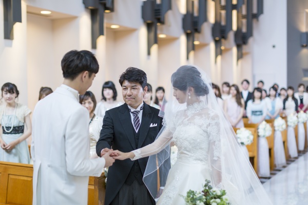 新潟市結婚式場ブライダルステージデュオ　チャペル　大きい　大迫力