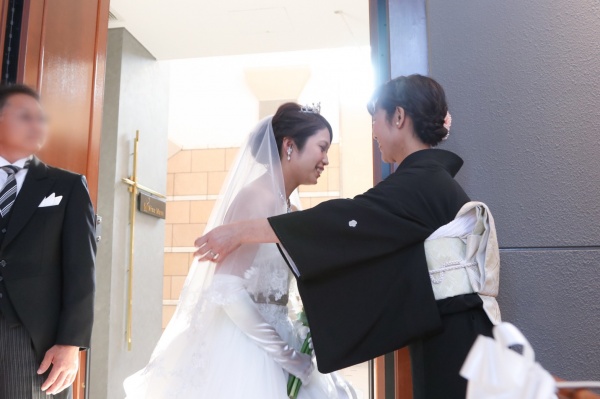 新潟市結婚式場ブライダルステージデュオ　チャペル　ベールダウン