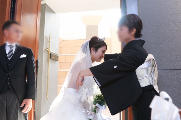 新潟市結婚式場ブライダルステージデュオ　チャペル　ベールダウン