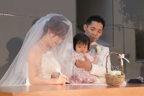 新潟市結婚式場ブライダルステージデュオ　チャペル　人前式　パパママウェディング