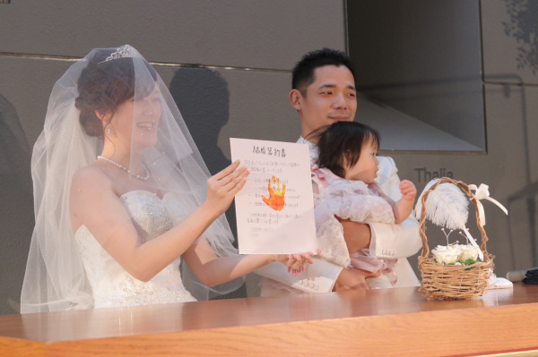 新潟市結婚式場ブライダルステージデュオ　チャペル　人前式　パパママウェディング